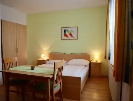 Gæstehus Gasthaus-pension Zum Loewen 3*