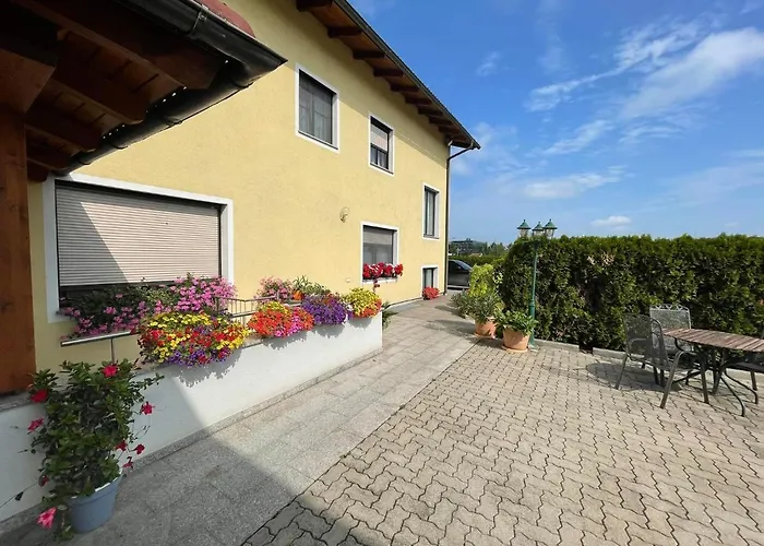 Gasthaus-pension Zum Loewen Asten (Linz)